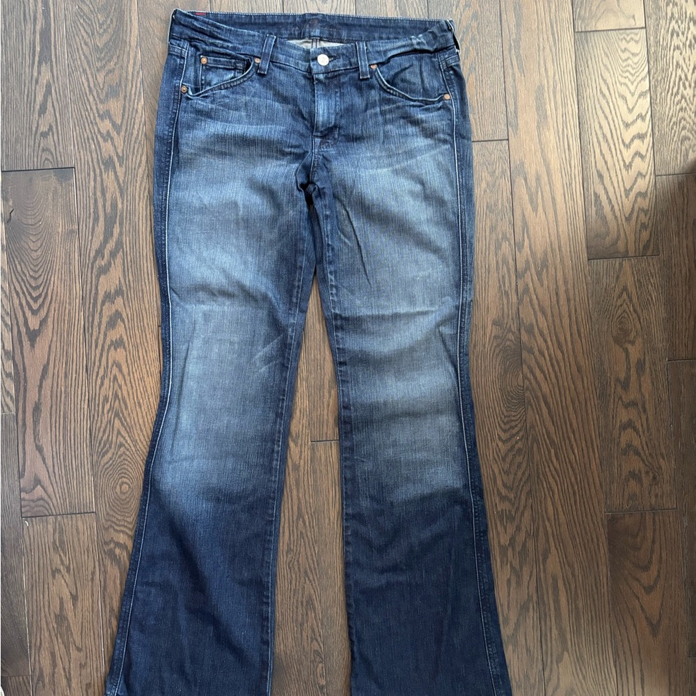 Women’s Size 31 - 7 For All Mankind Jeans